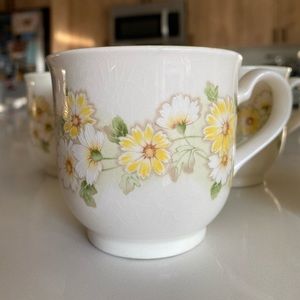 Antique Vintage Keltcraft Designed By Noritake Ireland Daisy Tea Cups (4)